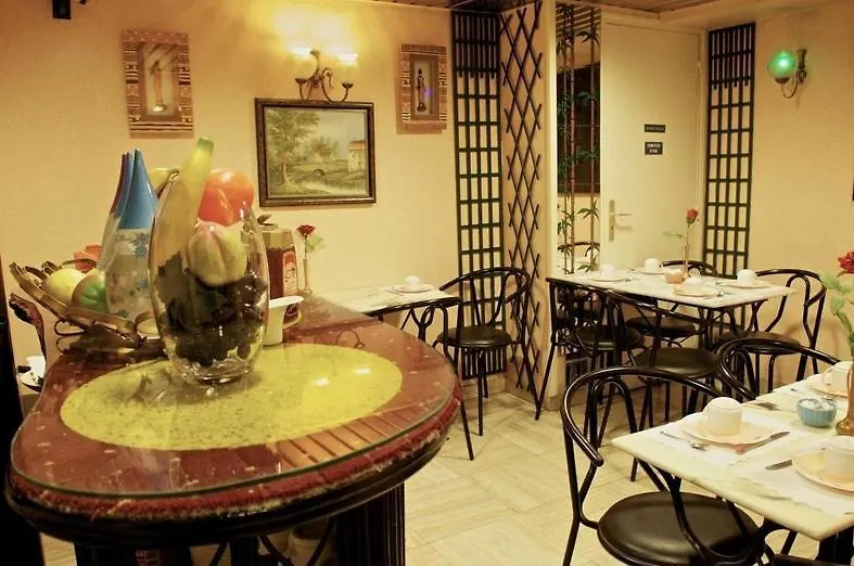 Hotel Voltaire Paris